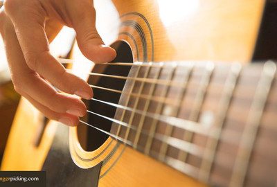 Learn Guitar: Zero to Guitar Fingerpicking in 30 days